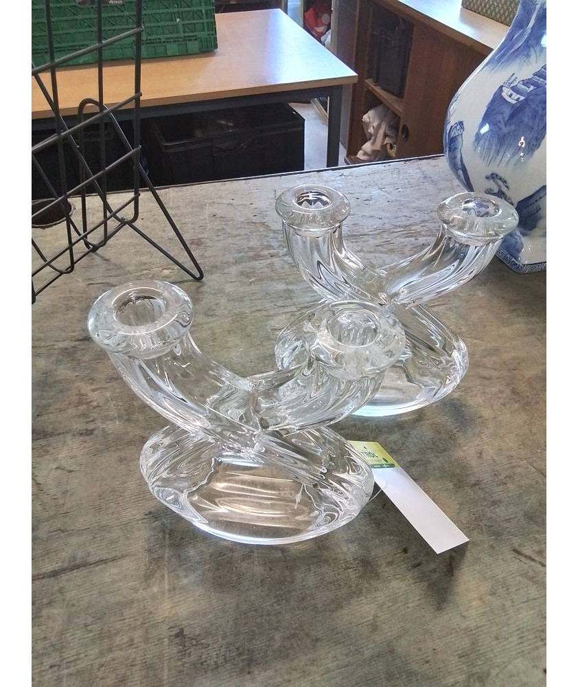 PAIRE DE BOUGEOIRS CRISTAL DE VANNES
