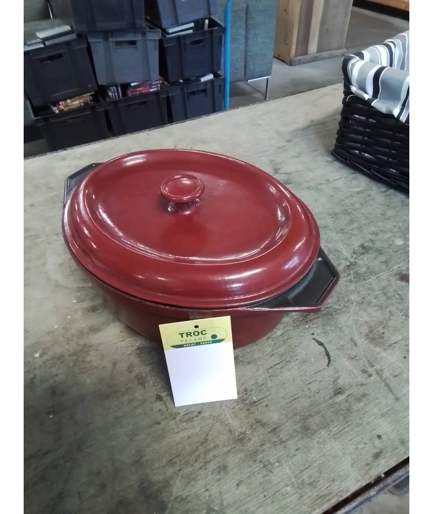 COCOTTE OVALE FONTE ÉMAILLÉE ROUGE
