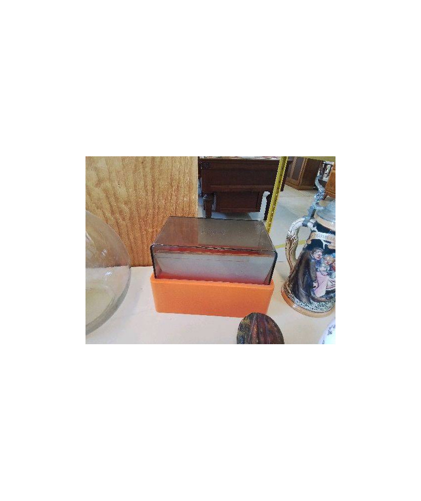 BOITE VINTAGE ORANGE 