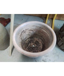 GRAND CACHE POT EN TERRE CUITE 