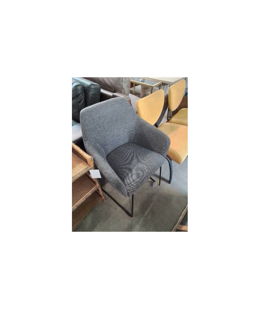 FAUTEUIL TISSU GRIS PIÈTEMENT MÉTAL NOIR