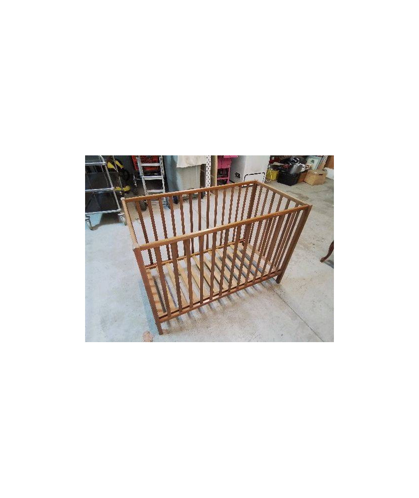 LIT POUR BÉBÉ EN BOIS 