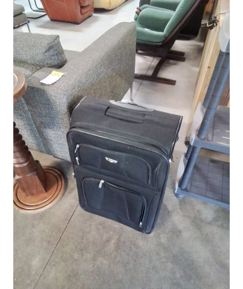 VALISE A ROULETTES TISSU NOIR DELSEY