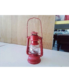 LAMPE À HUILE TEMPÊTE ROUGE 