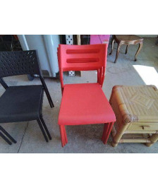 CHAISE ROUGE 