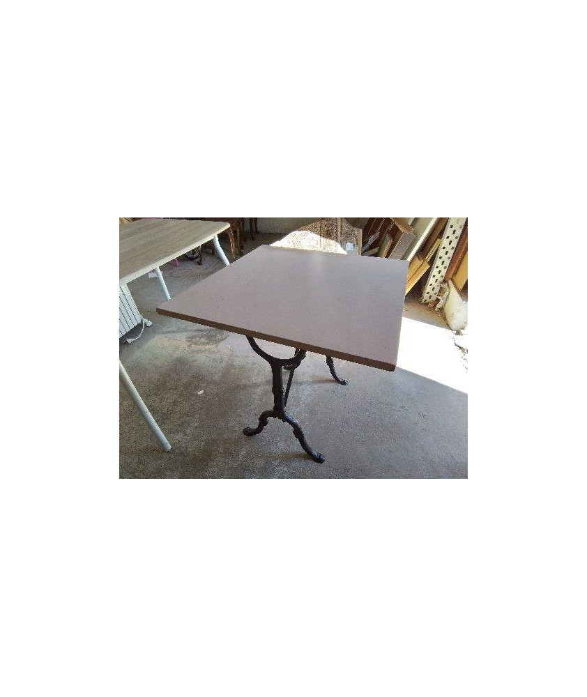PETITE TABLE BISTROT PIED EN FONTE 