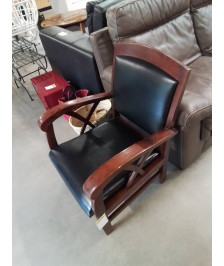 FAUTEUIL TECK STYLE COLONIAL ASSISE ET DOSSIER CAPITONNÉ CUIR NOIR