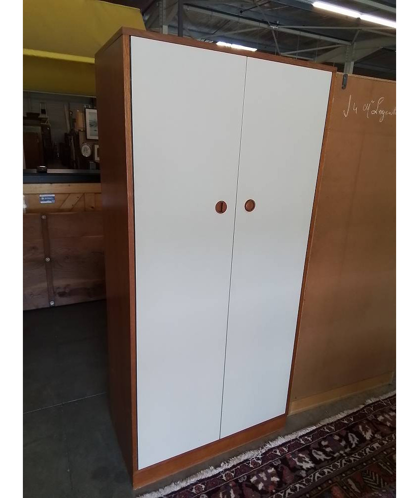 ARMOIRE LINGERE PENDERIE BOIS CLAIR ET BLANC 2 PORTES ANNÉES 80