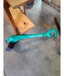 COUPE BORDURE ÉLECTRIQUE BLACK&DECKER 