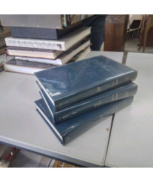 LIVRE DE GAULLE 3 VOLUME