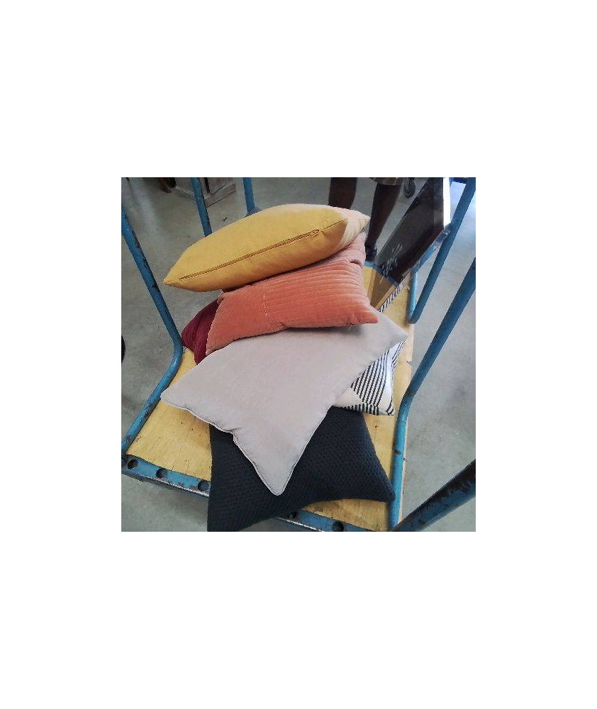 COUSSIN 