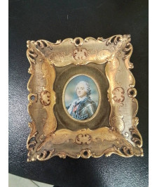 PORTRAIT MÉDAILLON LOUIS XV ENCADREMENT BOIS DORÉ STYLE LOUIS XV 