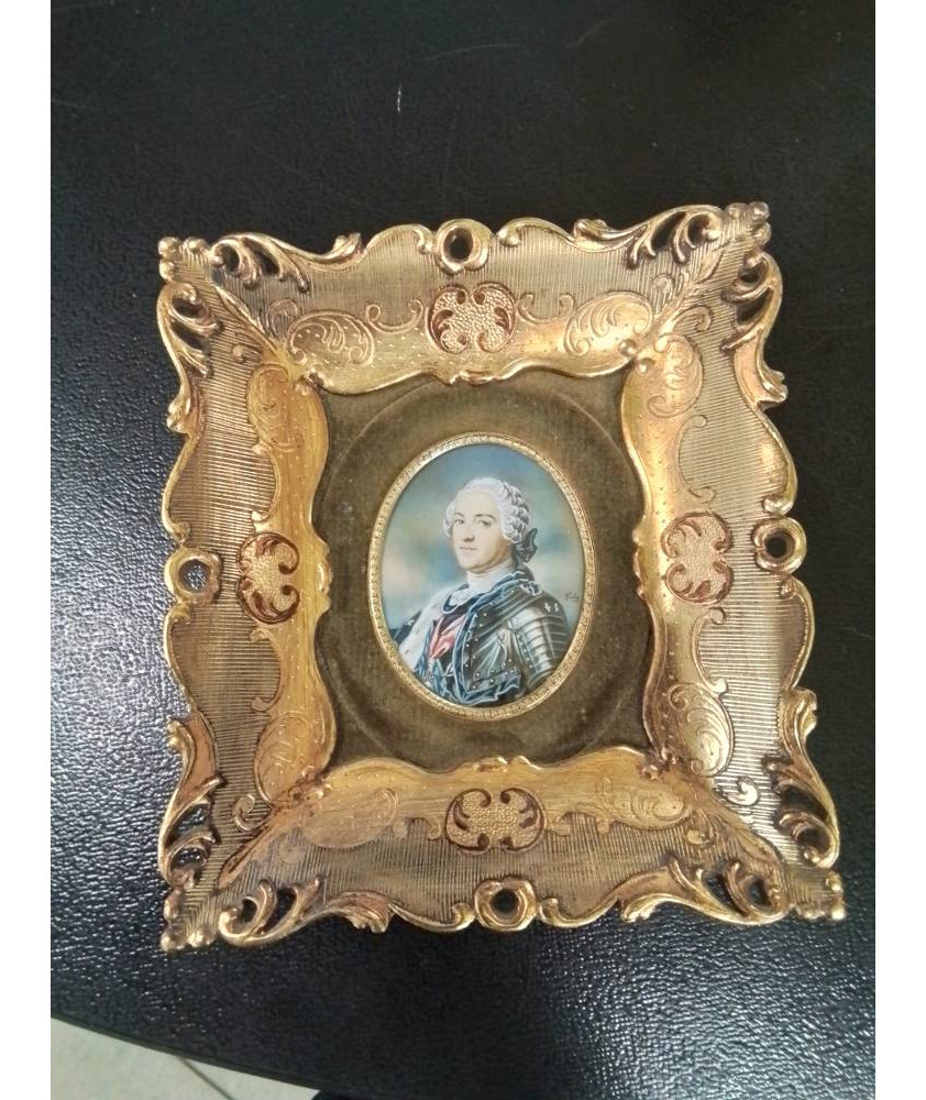 PORTRAIT MÉDAILLON LOUIS XV ENCADREMENT BOIS DORÉ STYLE LOUIS XV 