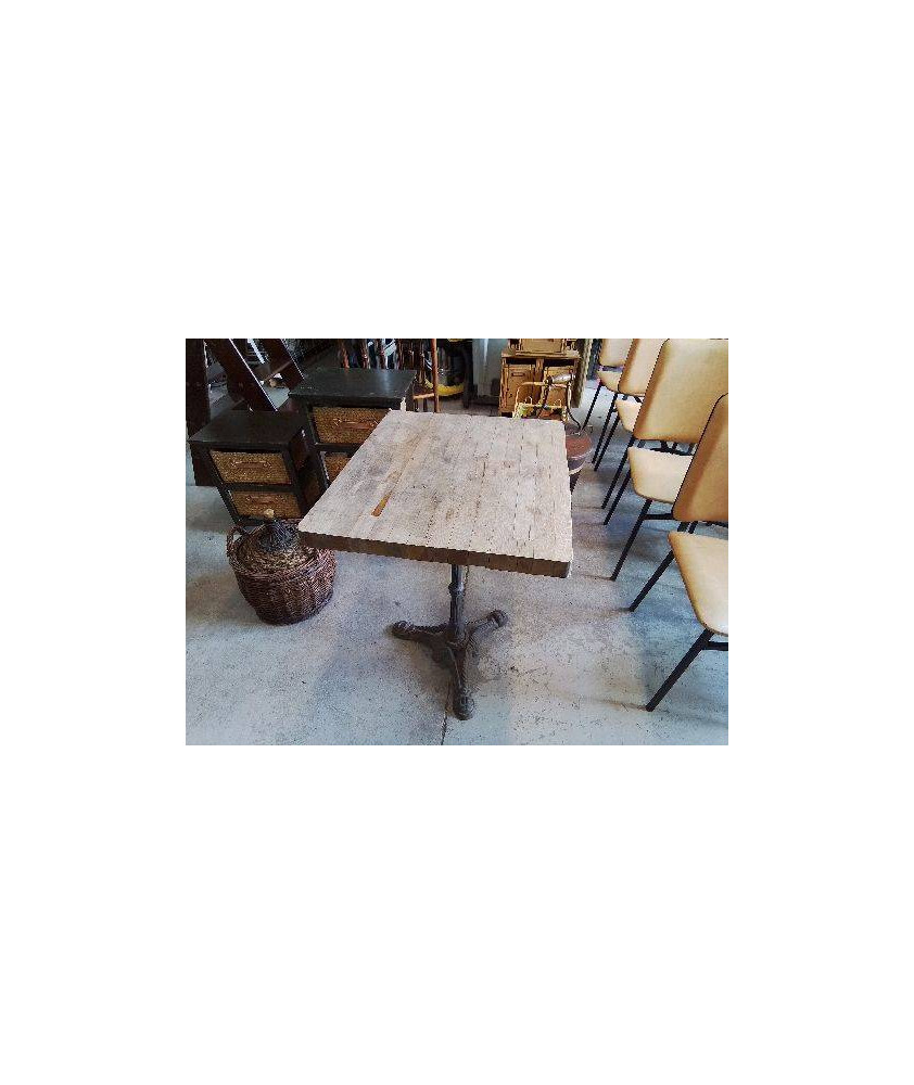 TABLE DE BISTROT PIED EN FONTE 