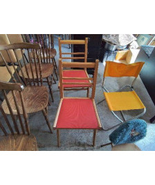 CHAISE ROUGE ANNÉE 70 SKAÏ 