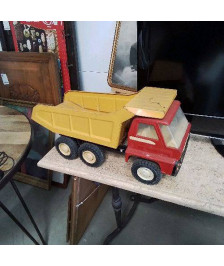 CAMION GOZAN JUGUE