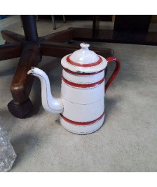 CAFETIERE ANCIENNE BLANC/ROUGE 