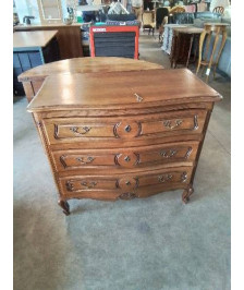 COMMODE CHANTOURNÉ PIEDS CAMBRÉS 3 TIROIRS STYLE RÉGENCE 