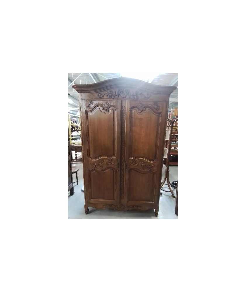 ARMOIRE LINGERE BOIS MOULURÉ ET SCULPTÉ AU PANIER STYLE CAUCHOIS 