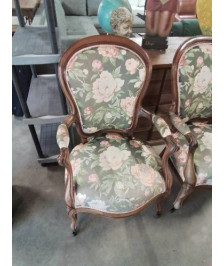 FAUTEUIL ACAJOU CAPITONNÉ TISSU DÉCOR AUX ROSE NAPOLÉON III EN L\'ÉTAT 