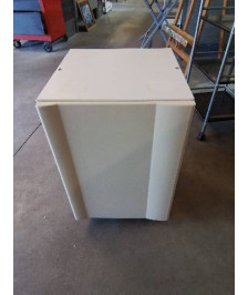 CAISSON A ROULETTES BOIS BLANC ET RÉSINE ECRU 1 PORTE