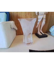 VASE EN VERRE