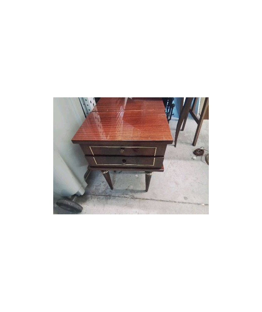 TABLE DE CHEVET 