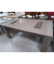 TABLE MODERNE