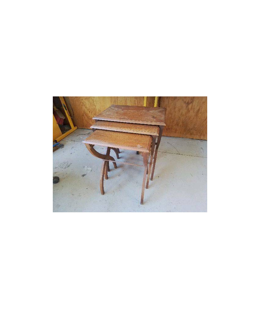TABLE GIGOGNE 