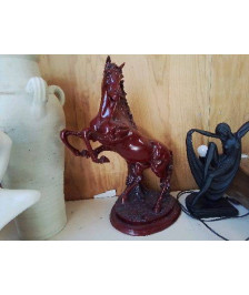 STATUE DE CHEVAL EN RESINE 