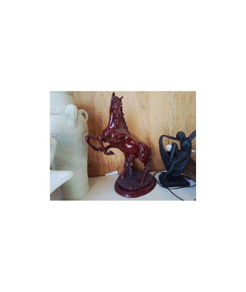 STATUE DE CHEVAL EN RESINE 