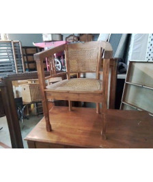 FAUTEUIL STYLE COLONIALE 