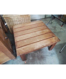 TABLE BASSE EN BOIS