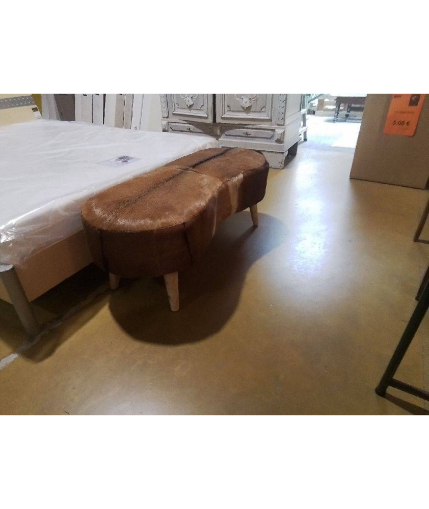 BANQUETTE EN PEAUX DE CHÈVRE 120CM 