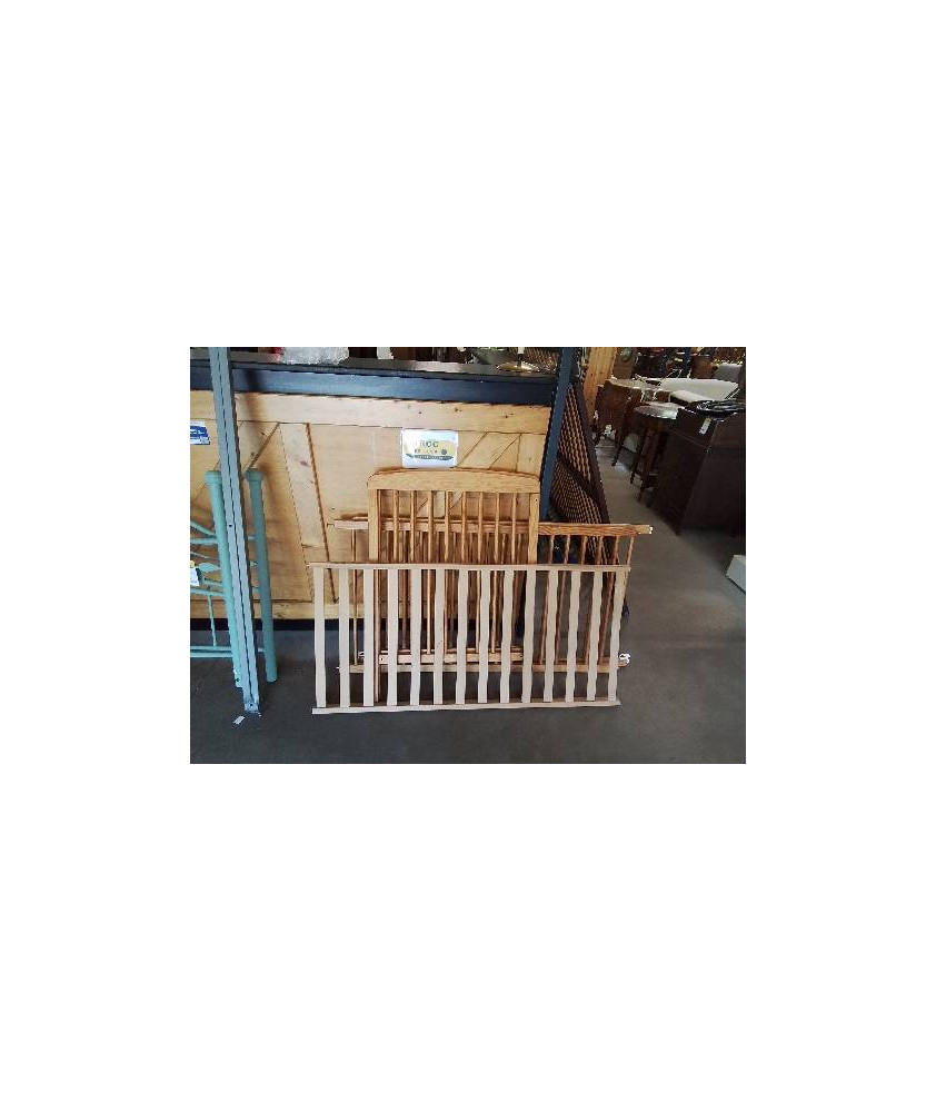 LIT BÉBÉ A BARREAUX PIN 60X120 CM
