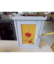 PORTE CLÉ GRIS MOTIF FLORAL 