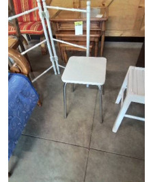 TABOURET CARRÉ FORMICA PIEDS METAL CHROMÉ 