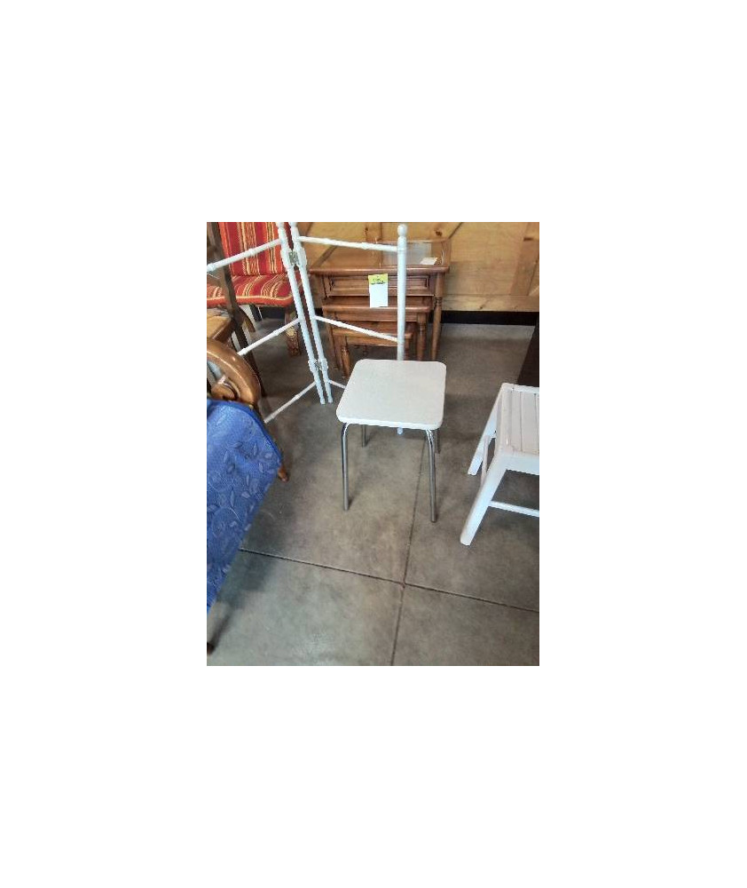 TABOURET CARRÉ FORMICA PIEDS METAL CHROMÉ 