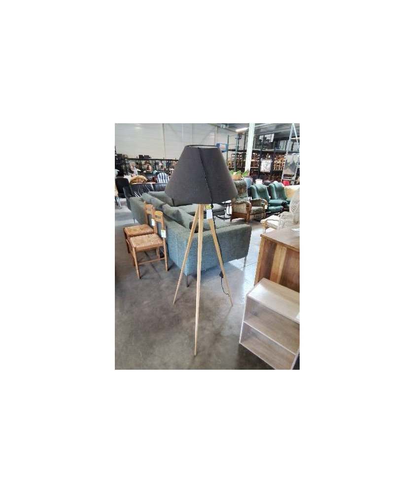 LAMPADAIRE TRIPODE BOIS AJ CHOCOLAT 