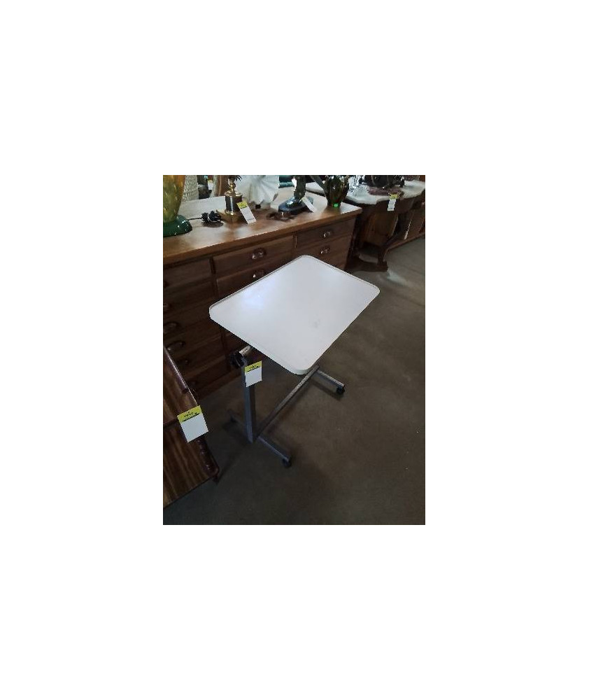 TABLE DE LIT RÉGLABLE INVACARE