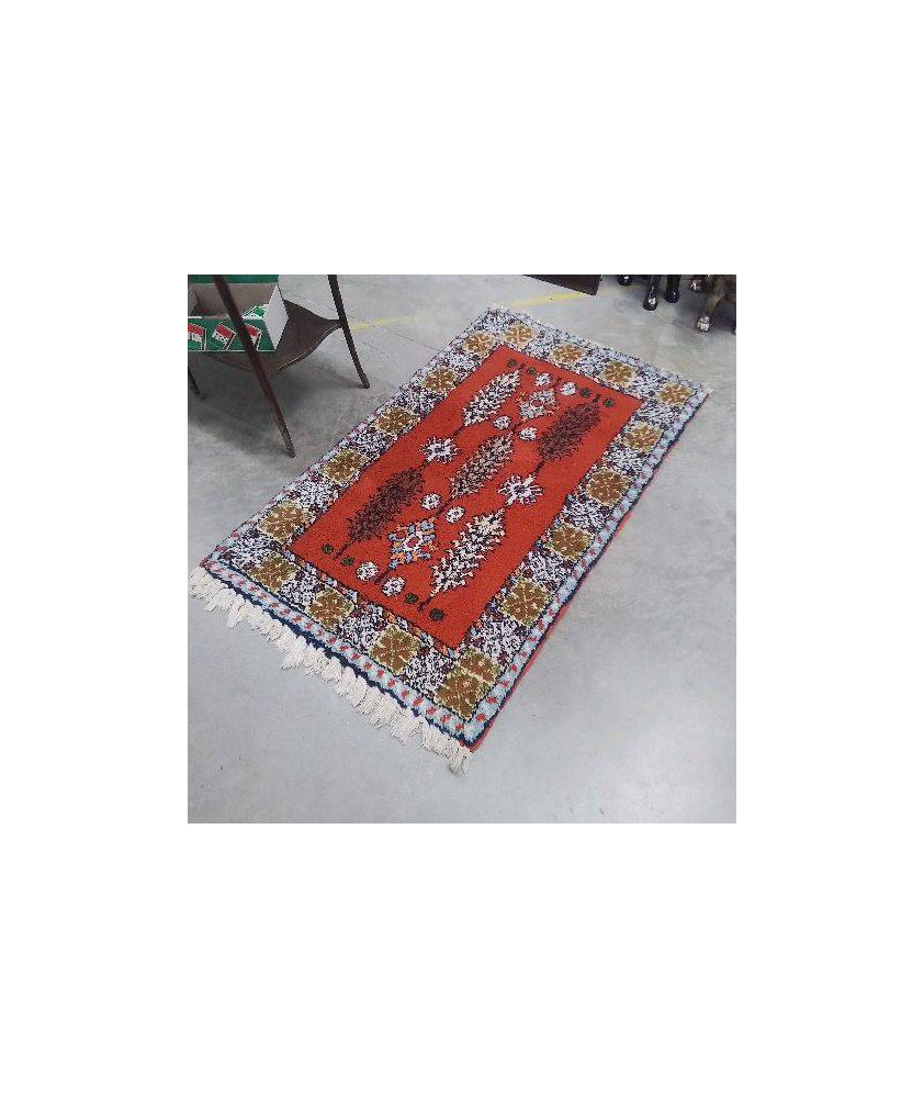 TAPIS