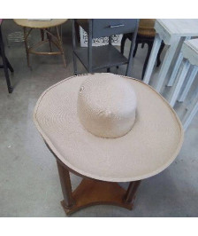 CHAPEAU