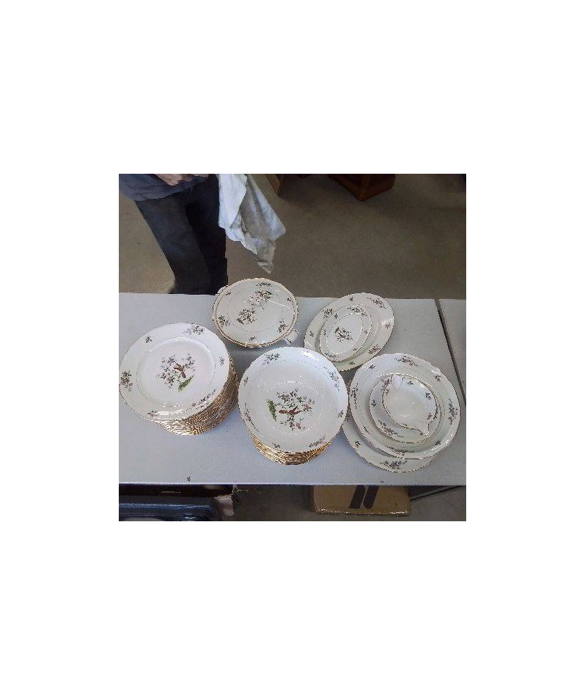 SERVICE VAISSELLE PORCELAINE DE LIMOGES 