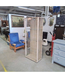VITRINE MODERNE 