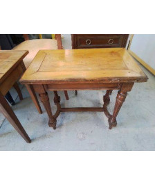 PETITE TABLE D’APPOINT