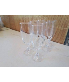 LOT DE 6 FLUTES A CHAMPAGNE