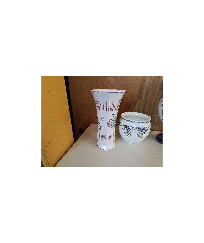 VASE EN AFAIENCE ST CLEMENT