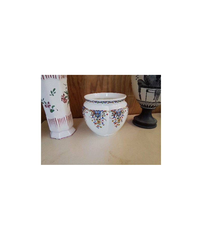 CACHE POT EN FAIENCE