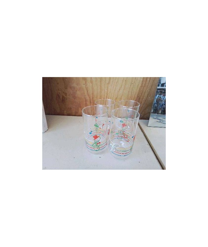 LOT DE 4 VERRE À JUS