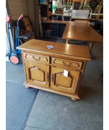 BUFFET BOIS CLAIR MOULURÉ 2 TIROIRS 2 PORTES PIEDS BOULES STYLE RÉGENCE